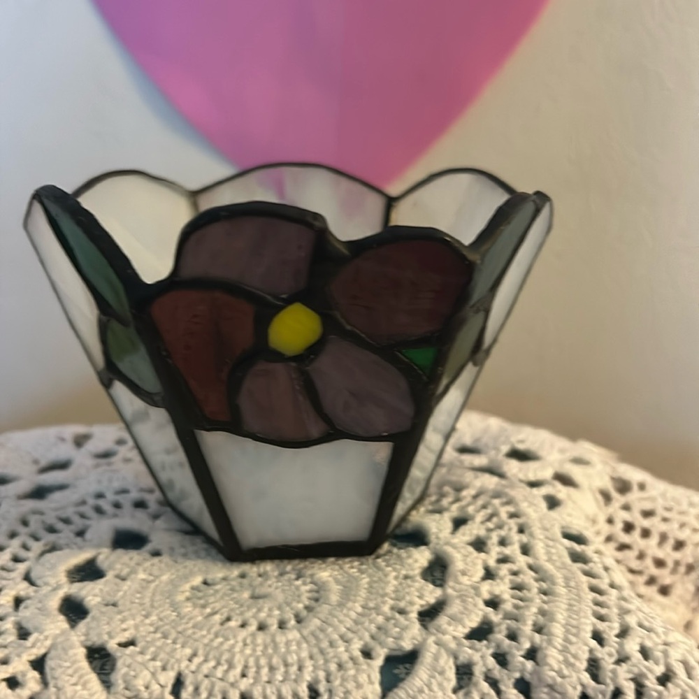 Tiffany Stlye Stained Glass Vase-Hexagon Shape Circ'80s-Good Vintage Condition